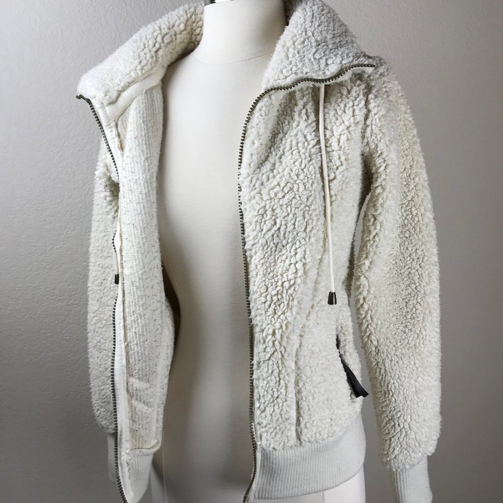 BB Dakota Faux Sherpa Bomber Jacket Small